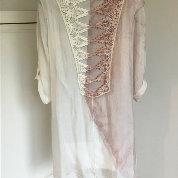 SALE🔥Made in Italy top.M Lined flowy & very light, long enough for a dress. - Picture 2 of 7